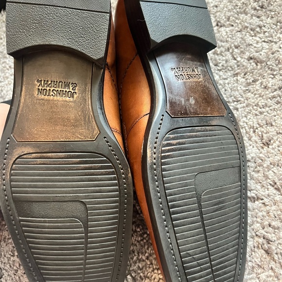 JOHNSTON MURPHY  Men Sz 10M Brown Leather Apron Toe Oxfords - Picture 2 of 4